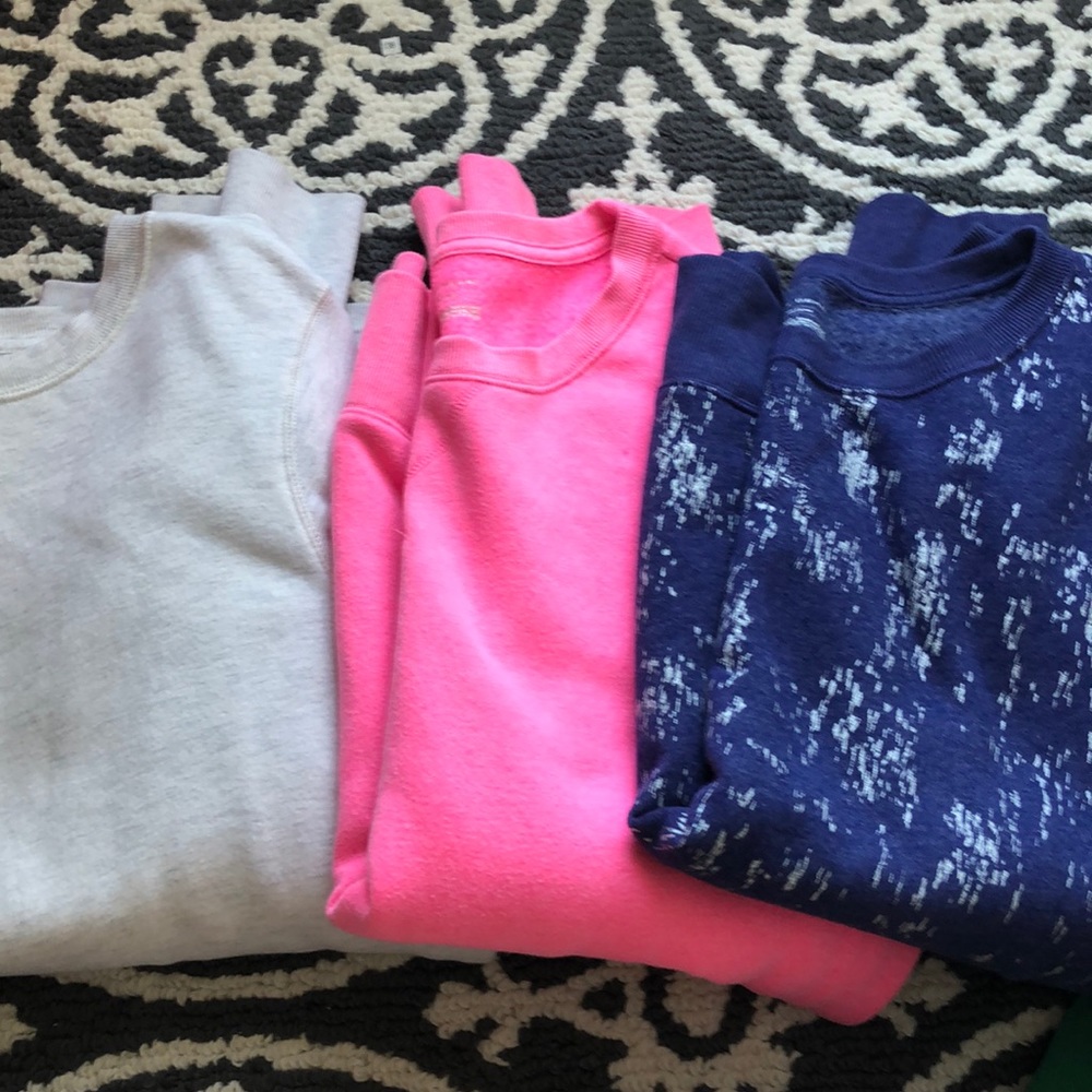 Tek-Gear crew neck sweatshirts
